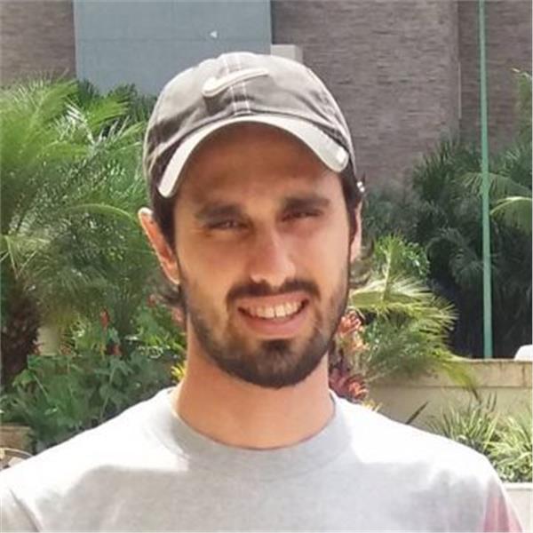 Carlos Fafian